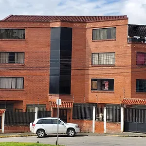 Departamento En Cuenca, 3 Y Parqueo Gratis Apartamento